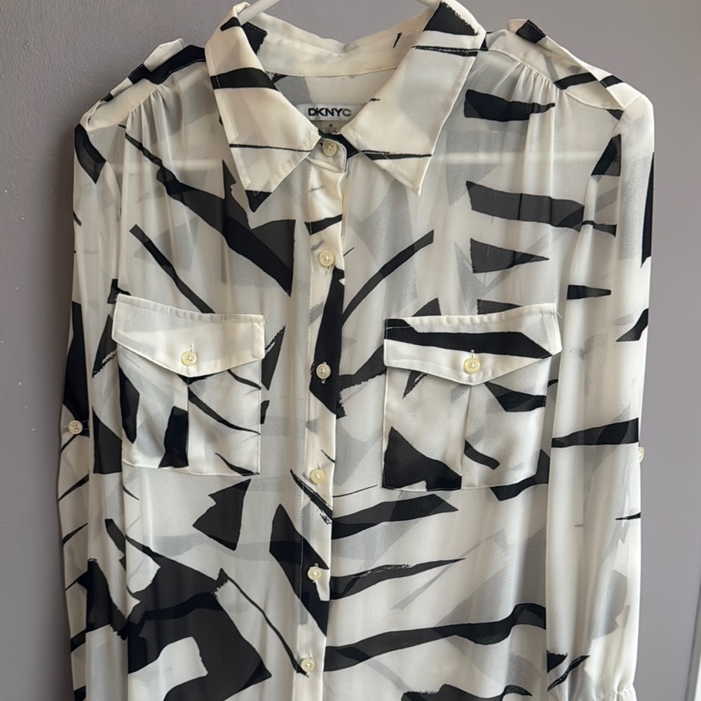 DKNYC Black and White Casual Button Down Shirt